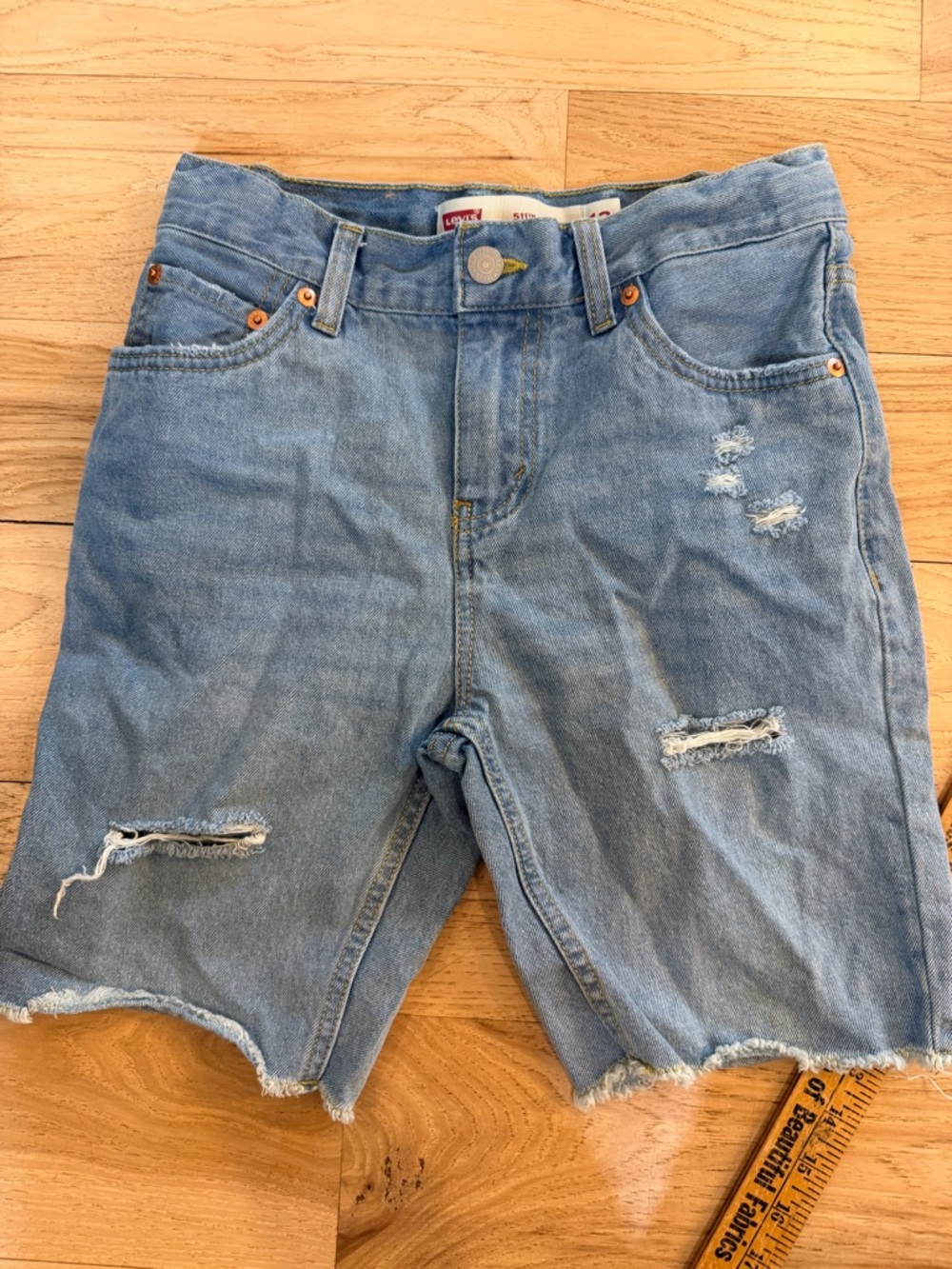 Levi’s 511 girls size 12 shorts